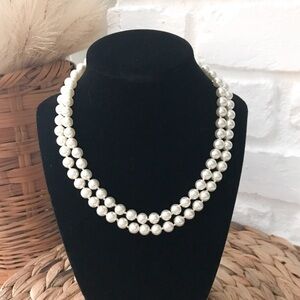 Vintage Faux Pearl Necklace​​​​​​​​